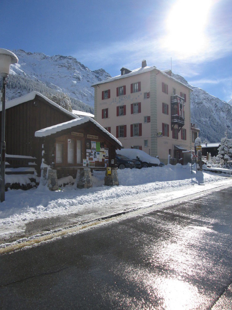 Hotel Le Besso - Swiss Romantic Lodge Зинал Екстериор снимка
