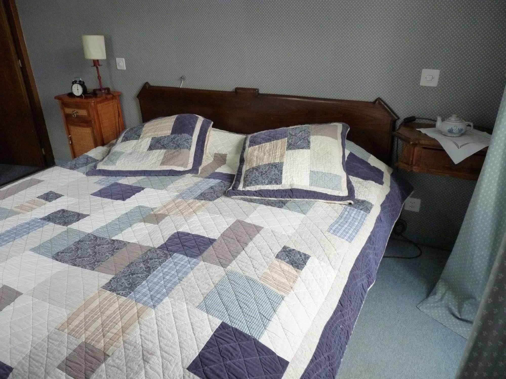 Hotel Le Besso - Swiss Romantic Lodge Зинал Екстериор снимка